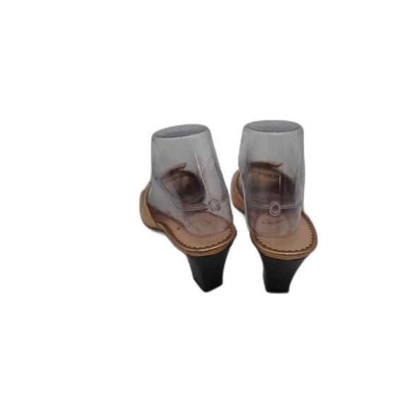 Mary Soft Leather Gold Sandals, Elegant and Chic Low Heel for Comfort. Size 39. - Picture 3 of 9